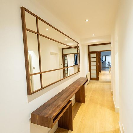 2Bedroom Gem In The Heart Of Kensington Лондон Экстерьер фото