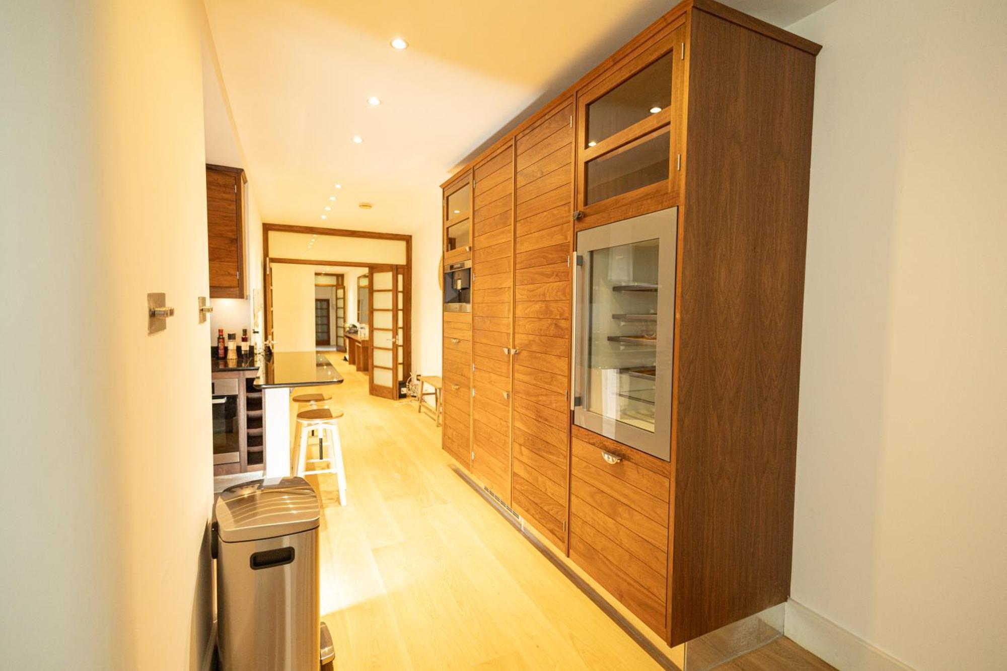 2Bedroom Gem In The Heart Of Kensington Лондон Экстерьер фото